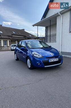 Хэтчбек Renault Clio 2010 в Ровно