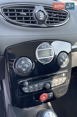 Універсал Renault Clio 2012 в 