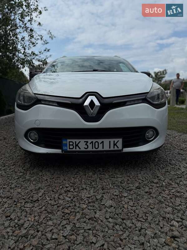 Универсал Renault Clio 2015 в Ровно