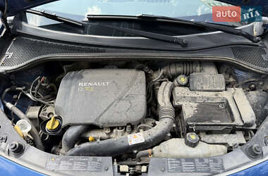 Хэтчбек Renault Clio 2008 в 