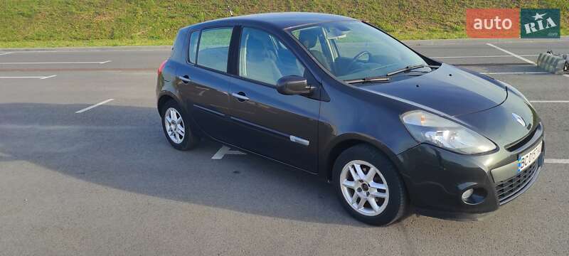 Хетчбек Renault Clio 2011 в Львові