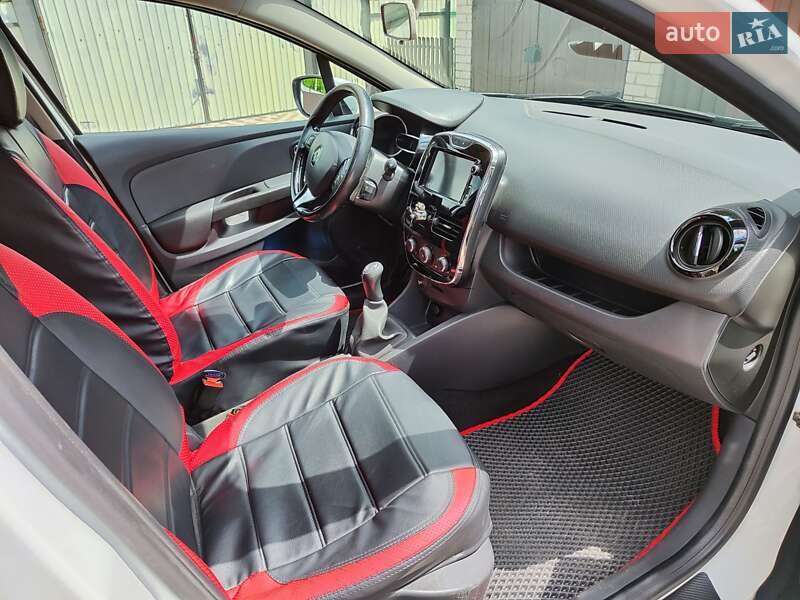 Универсал Renault Clio 2014 в Черкассах