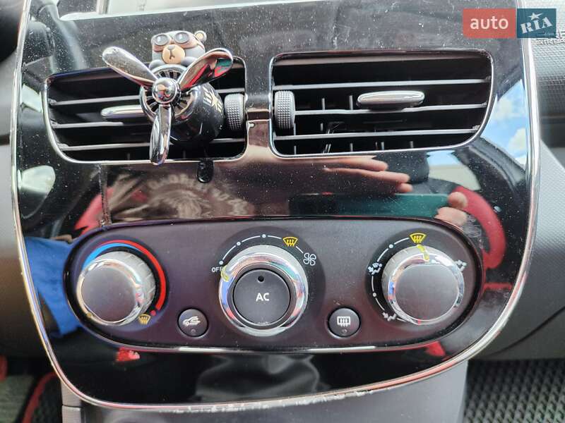 Универсал Renault Clio 2014 в Черкассах