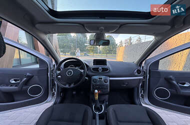 Універсал Renault Clio 2010 в 