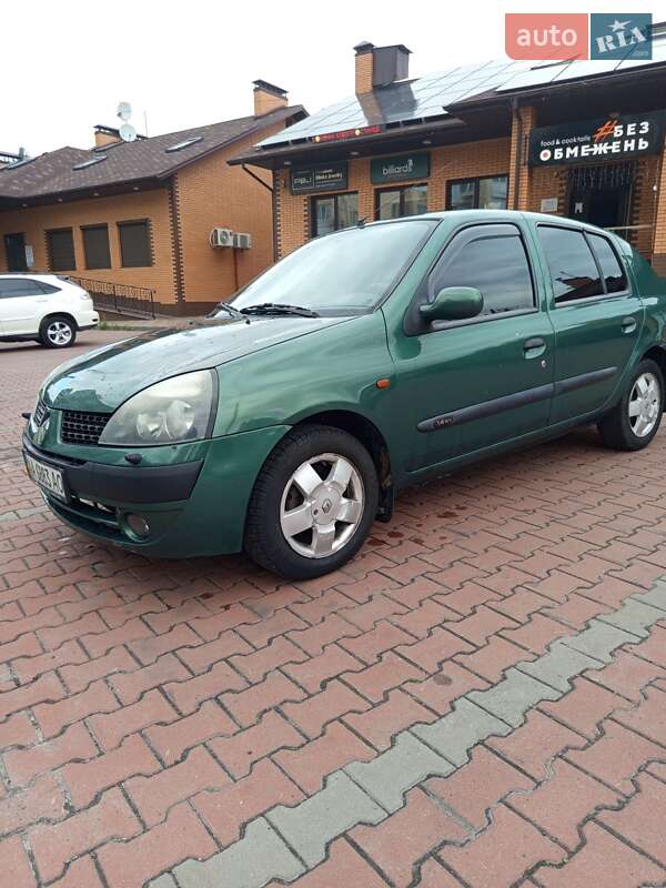 Хэтчбек Renault Clio 2002 в Обухове