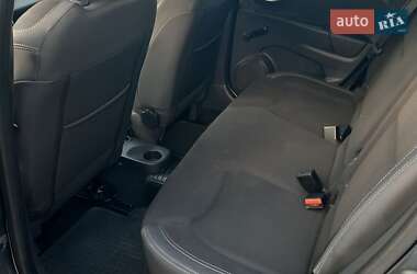 Хэтчбек Renault Clio 2016 в 