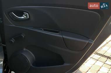 Хэтчбек Renault Clio 2016 в 
