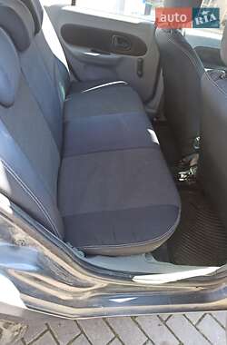 Седан Renault Clio 2008 в 