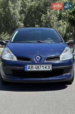 Хэтчбек Renault Clio 2009 в Калиновке