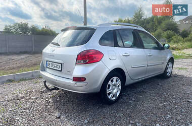 Универсал Renault Clio 2011 в 