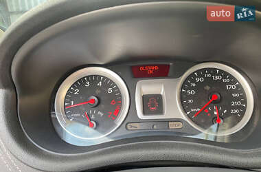 Универсал Renault Clio 2011 в 