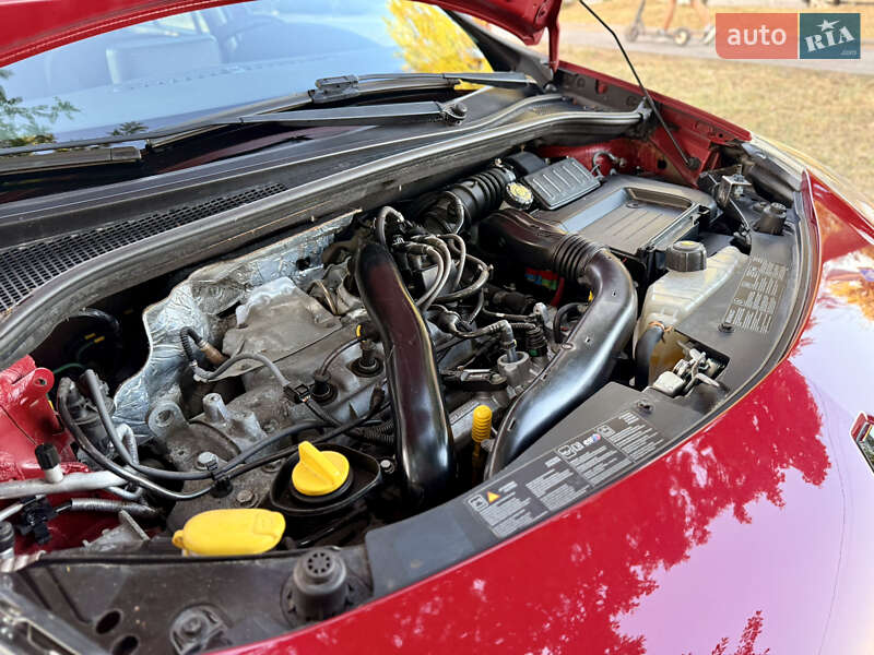 Хетчбек Renault Clio 2010 в Кропивницькому