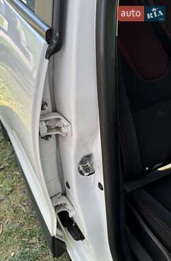 Хэтчбек Renault Clio 2013 в 