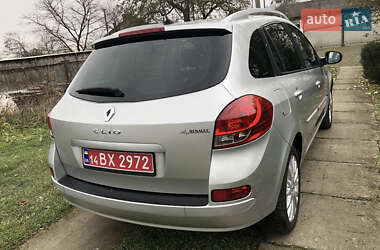 Универсал Renault Clio 2010 в 