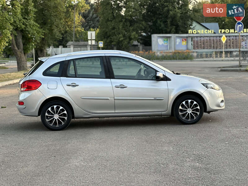 Універсал Renault Clio 2009 в Первомайську