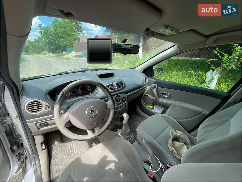 Хэтчбек Renault Clio 2007 в Ярмолинцах