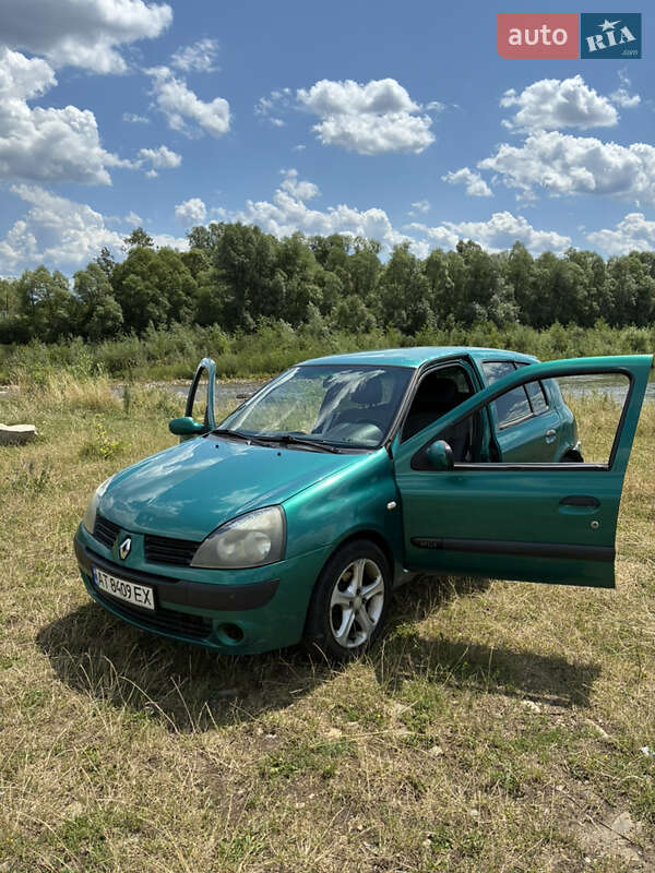 Renault Clio 2004