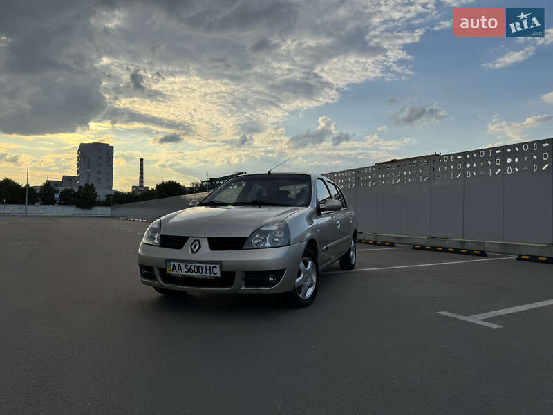 Седан Renault Clio 2008 в Киеве