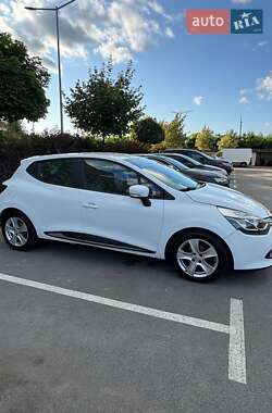 Renault Clio 2016