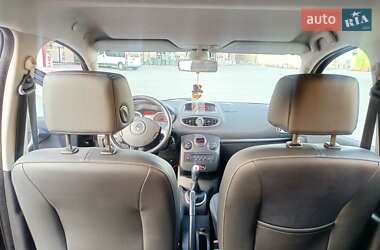 Хэтчбек Renault Clio 2007 в 