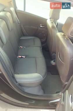 Хэтчбек Renault Clio 2007 в 