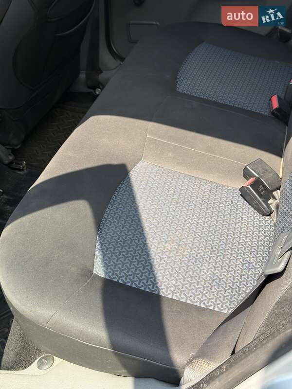 Седан Renault Clio 2007 в Запоріжжі