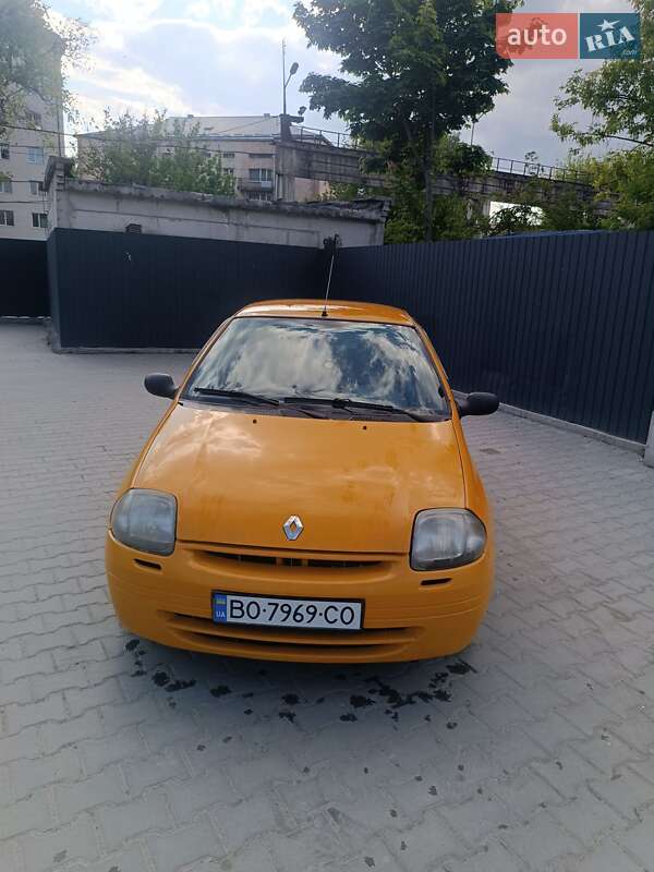Renault Clio 2001