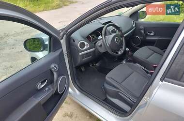 Универсал Renault Clio 2010 в 