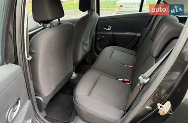Хэтчбек Renault Clio 2007 в 