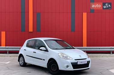 Хэтчбек Renault Clio 2012 в Киеве