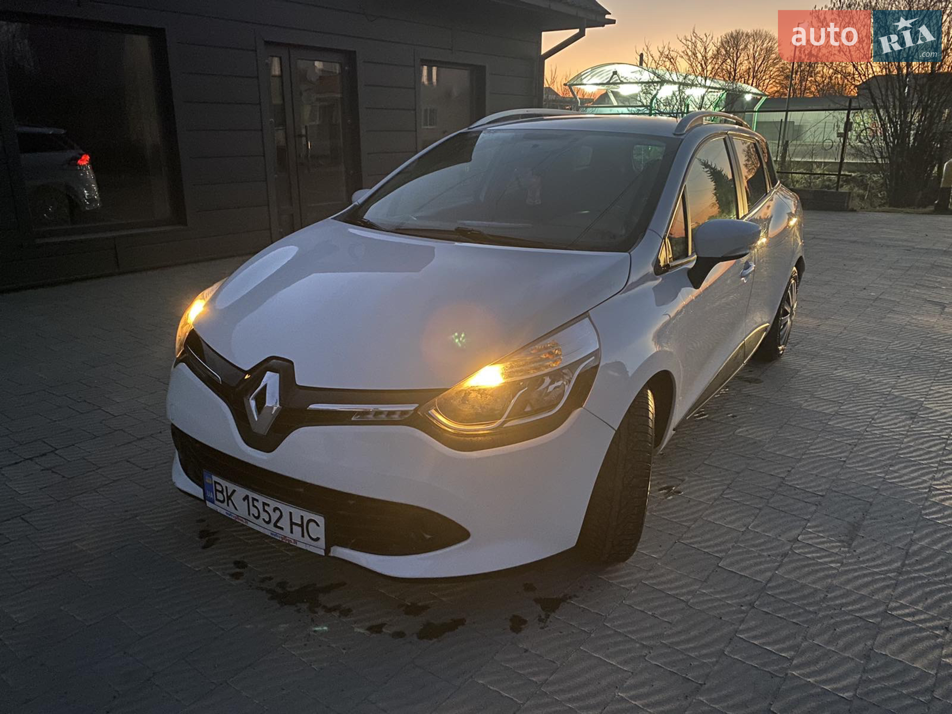 2015 Renault Clio - мініатюра 18