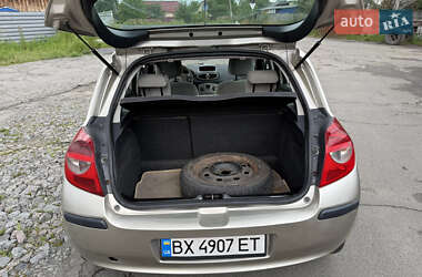 Хэтчбек Renault Clio 2007 в 