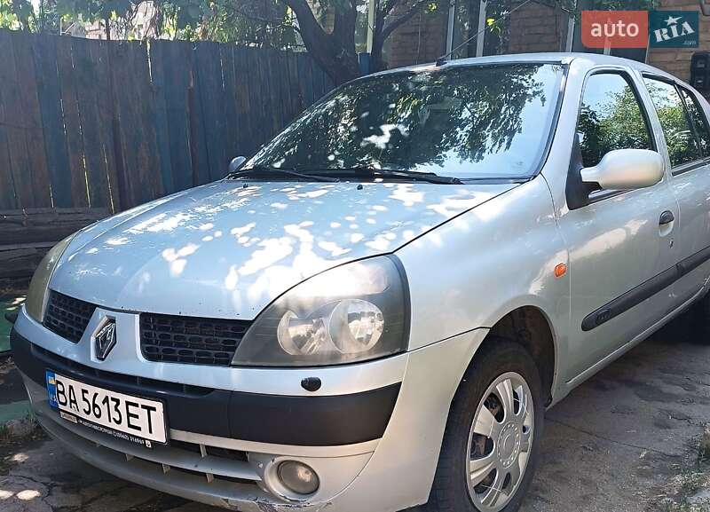 Renault Clio 2003