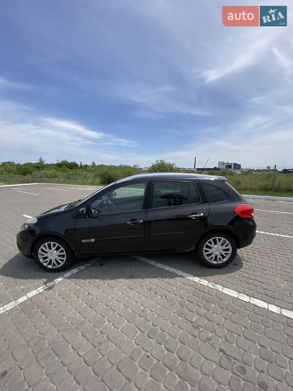 Універсал Renault Clio 2009 в Львові