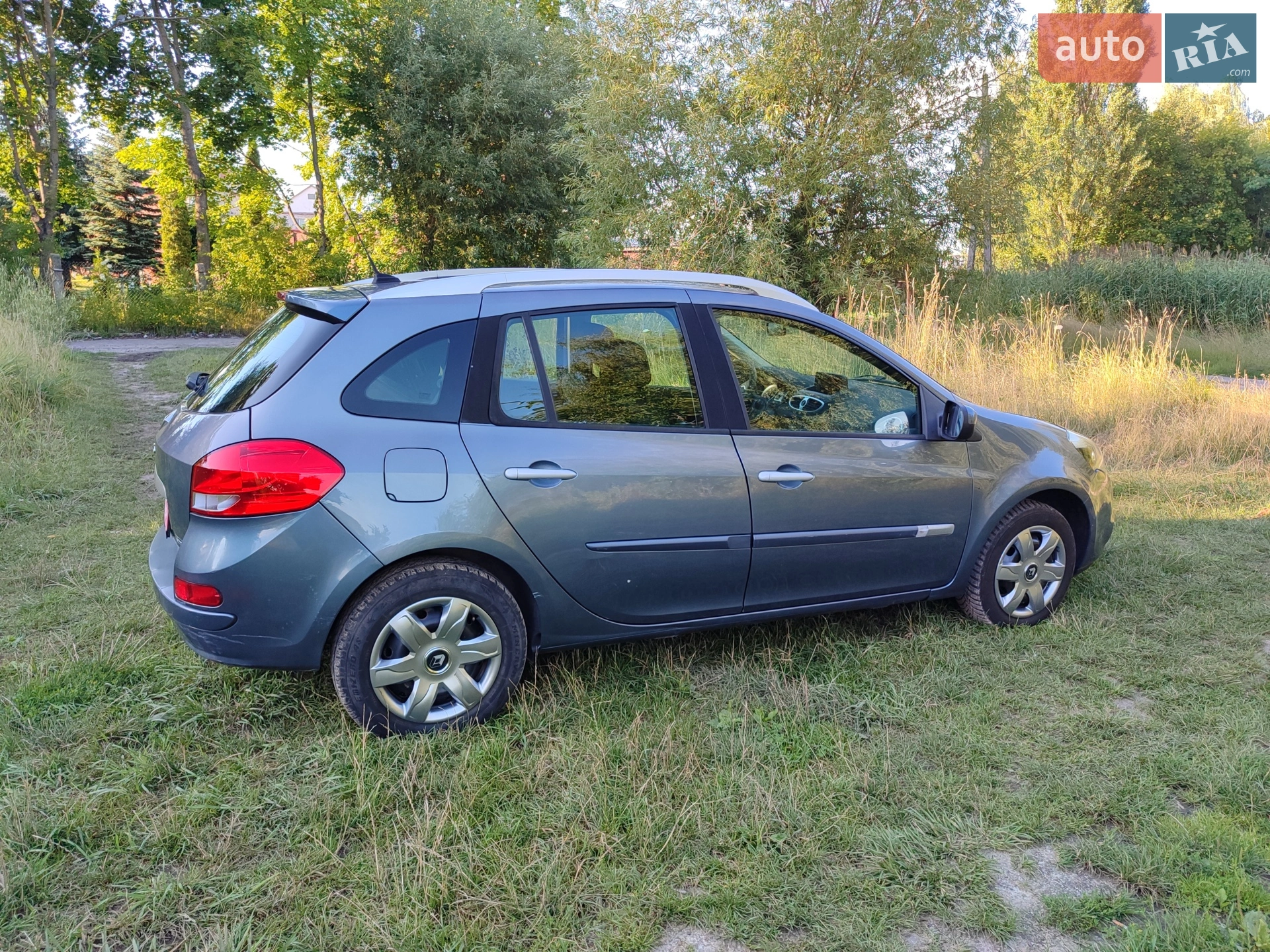 2010 Renault Clio - мініатюра 9