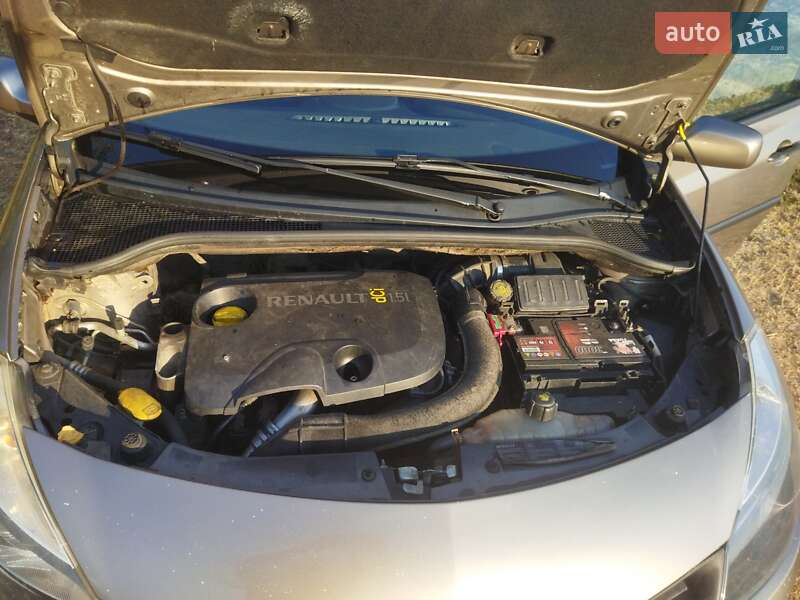 Универсал Renault Clio 2008 в Харькове