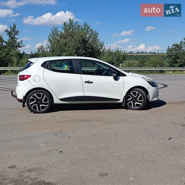 Renault Clio 2016