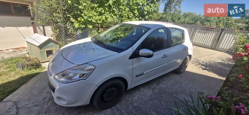 Хэтчбек Renault Clio 2013 в Тернополе фото 3 Хэтчбек Renault Clio 2013 в Тернополе