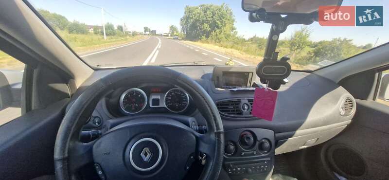 Хэтчбек Renault Clio 2013 в Тернополе фото 7 Хэтчбек Renault Clio 2013 в Тернополе