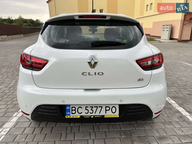 Хэтчбек Renault Clio 2016 в Львове