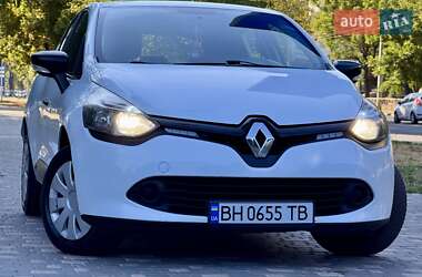 Хэтчбек Renault Clio 2014 в 