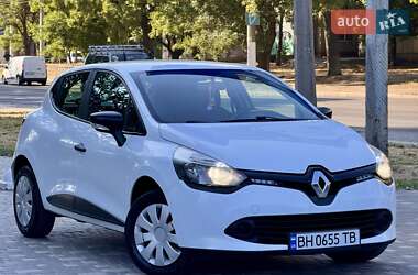 Хэтчбек Renault Clio 2014 в 