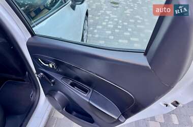 Хэтчбек Renault Clio 2014 в 