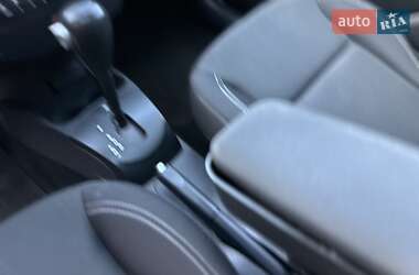 Универсал Renault Clio 2010 в 