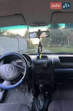 Седан Renault Clio 2007 в 