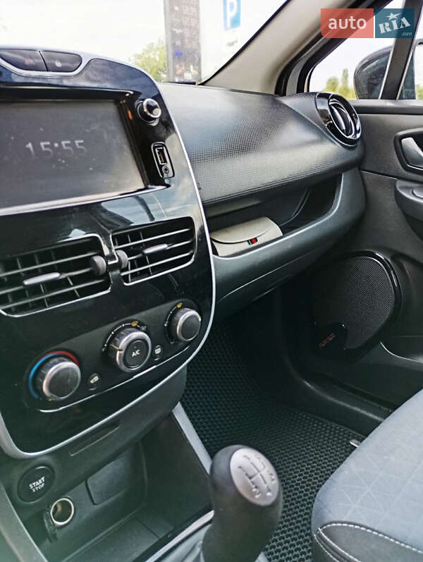 Универсал Renault Clio 2015 в Одессе