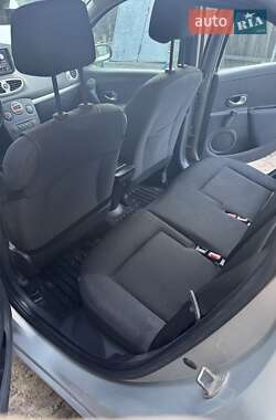Универсал Renault Clio 2007 в 
