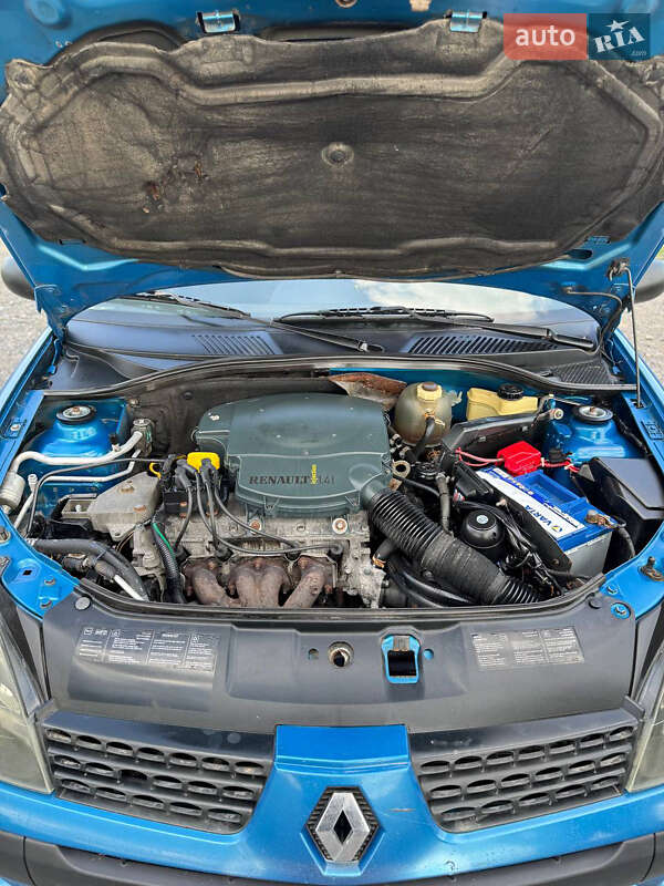 Хэтчбек Renault Clio 2002 в Черкассах