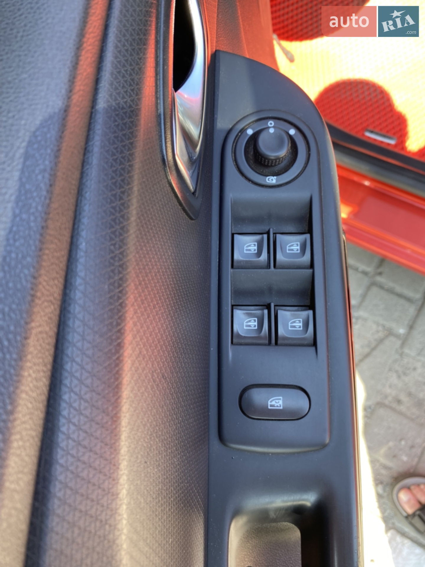 2015 Renault Clio - мініатюра 20