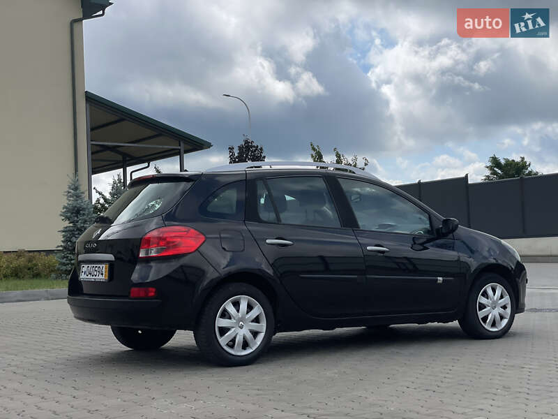 Хэтчбек Renault Clio 2008 в Луцке